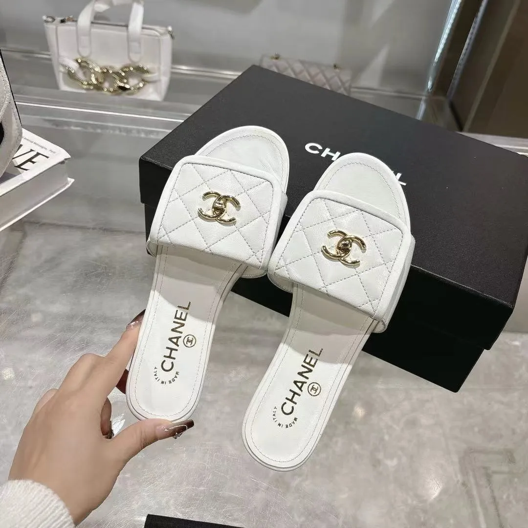 👟👟Ex-factory price 360👟👟 Genuine leather sole +40 Chanel Chanel 25C new women's double C schoolbag buckle flat sandals, fabric sheepskin, color: black: white: pink: apricot, code number: 5-40 (customized 41 42 43 customized non-returnable): rubber sole leather sole +40